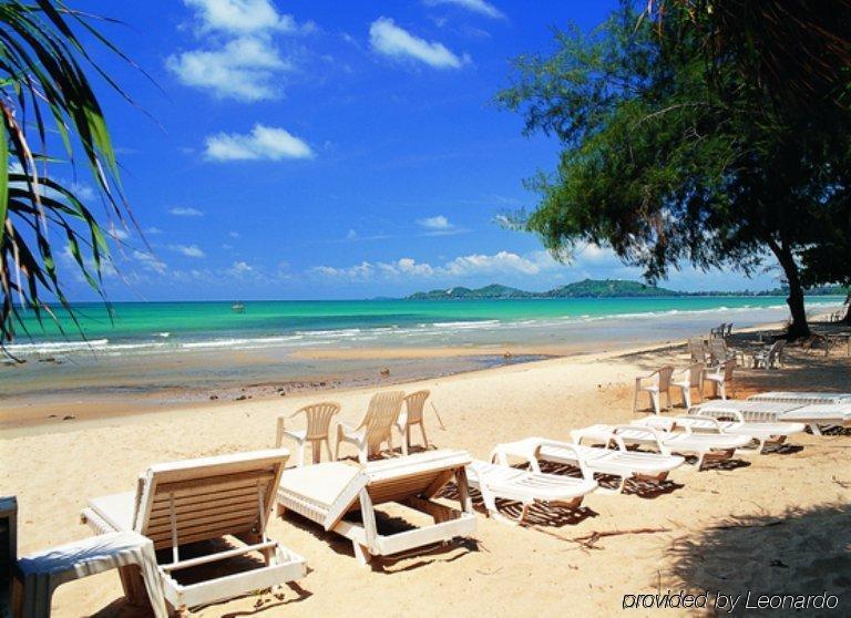 Palmeraie Beach Hotel, Rayong Ban Ang 외부 사진