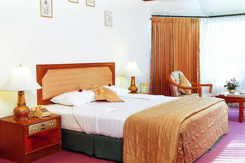 Palmeraie Beach Hotel, Rayong Ban Ang 외부 사진