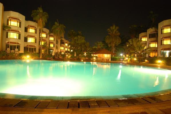 Palmeraie Beach Hotel, Rayong Ban Ang 외부 사진